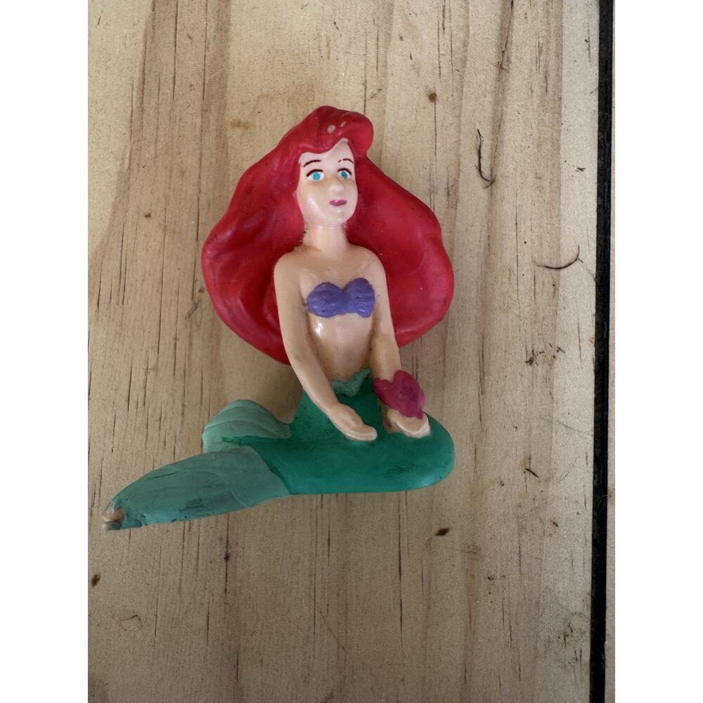 Disney Ariel Little Mermaid Mini Figure Toy Figurine